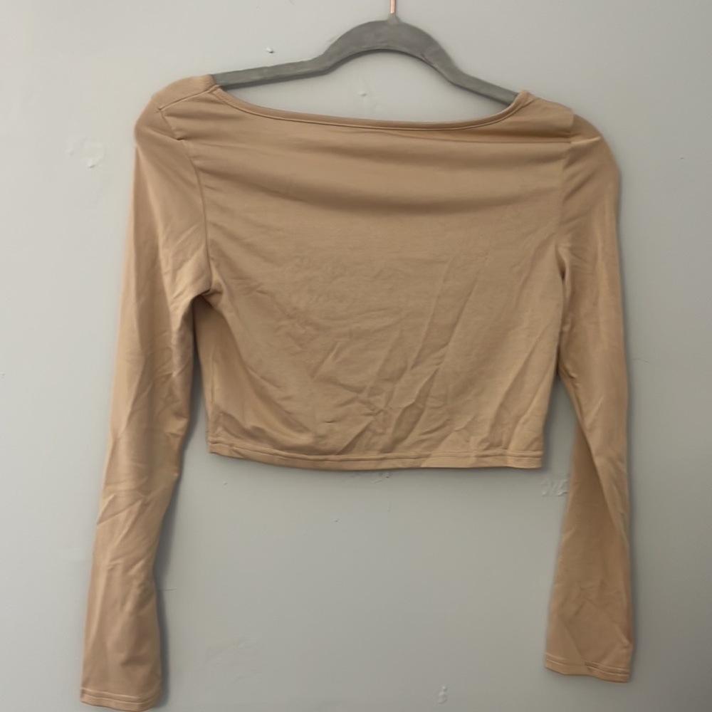 Crop Top - Picture 4 of 4